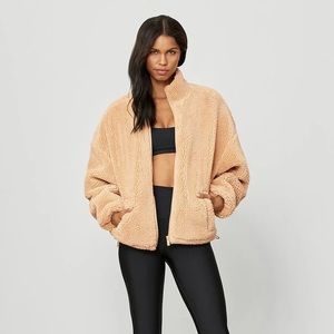 ALO yoga NWT flurry Sherpa jacket